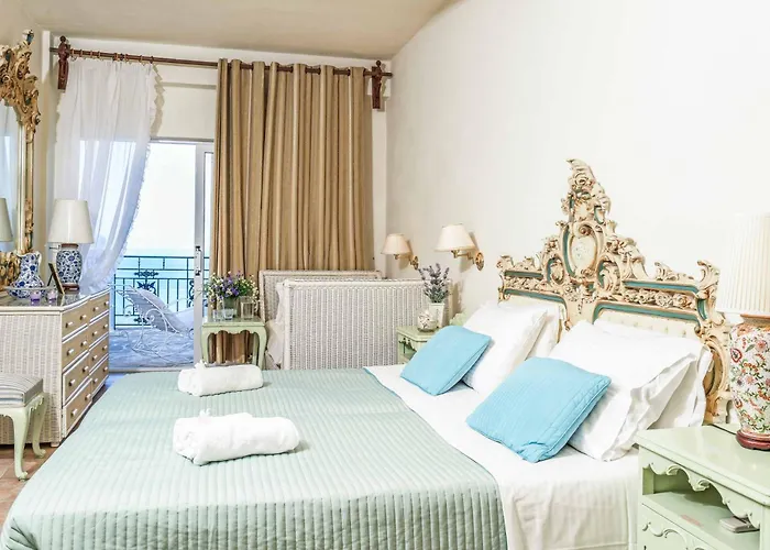 Stella Villa